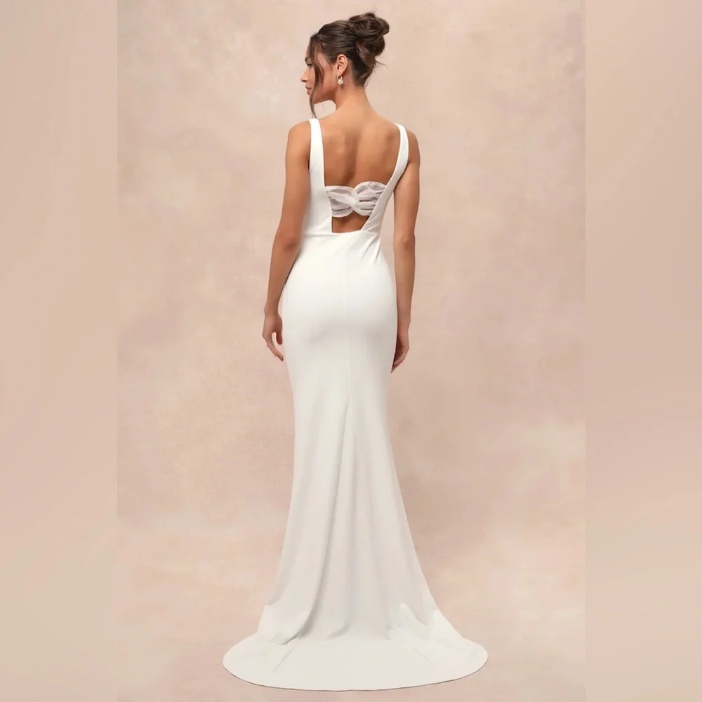 Regal Classic White Sleeveless Twist-Back Maxi Dress